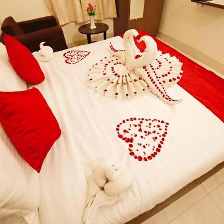 Oyo 16708 Sada Shiv Guest House バラナシ エクステリア 写真