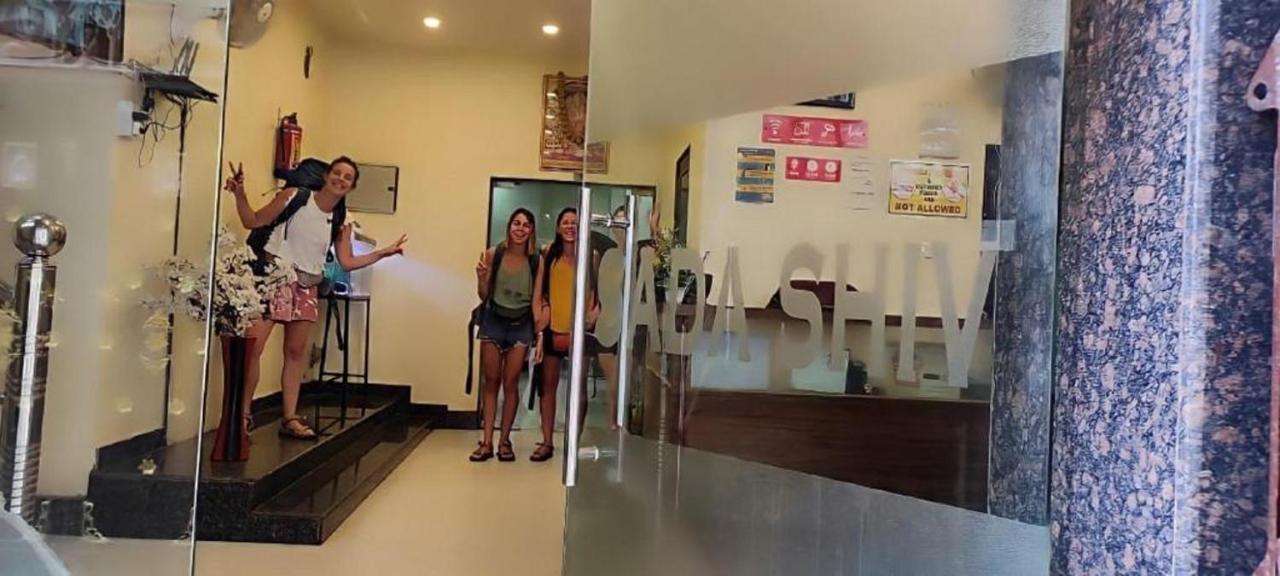 Oyo 16708 Sada Shiv Guest House バラナシ エクステリア 写真